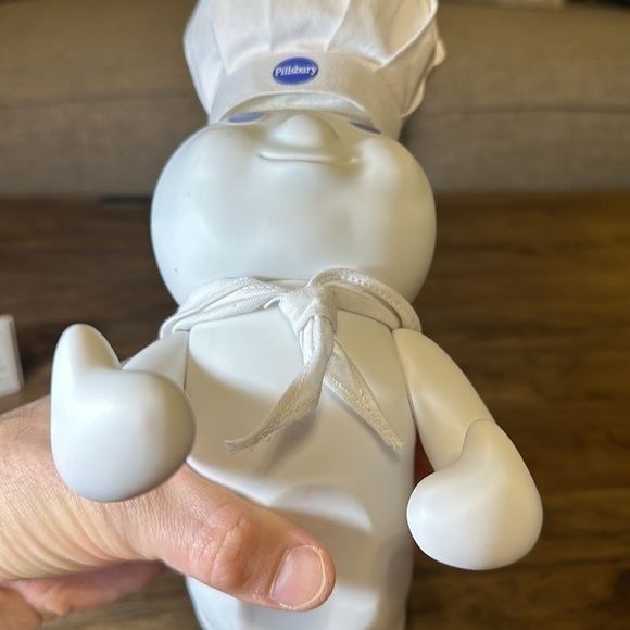 VTG The Pillsbury Company Pillsbury Doughboy Ceramic Adjustable HatArms Cookbook - Picture 12 of 16